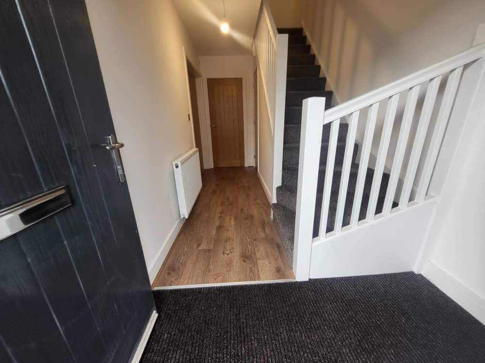 44 Beyers Close マンチェスター エクステリア 写真